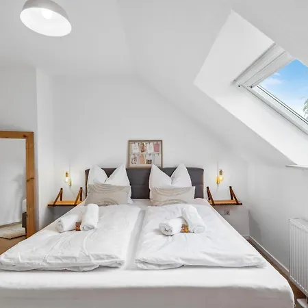 Citychalet- 73M2-Boxspringbett-Neu Renoviert-Kueche-Sehr Ruhig Bochum Exterior foto