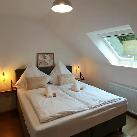 Citychalet- 73M2-Boxspringbett-Neu Renoviert-Kueche-Sehr Ruhig Bochum Exterior foto